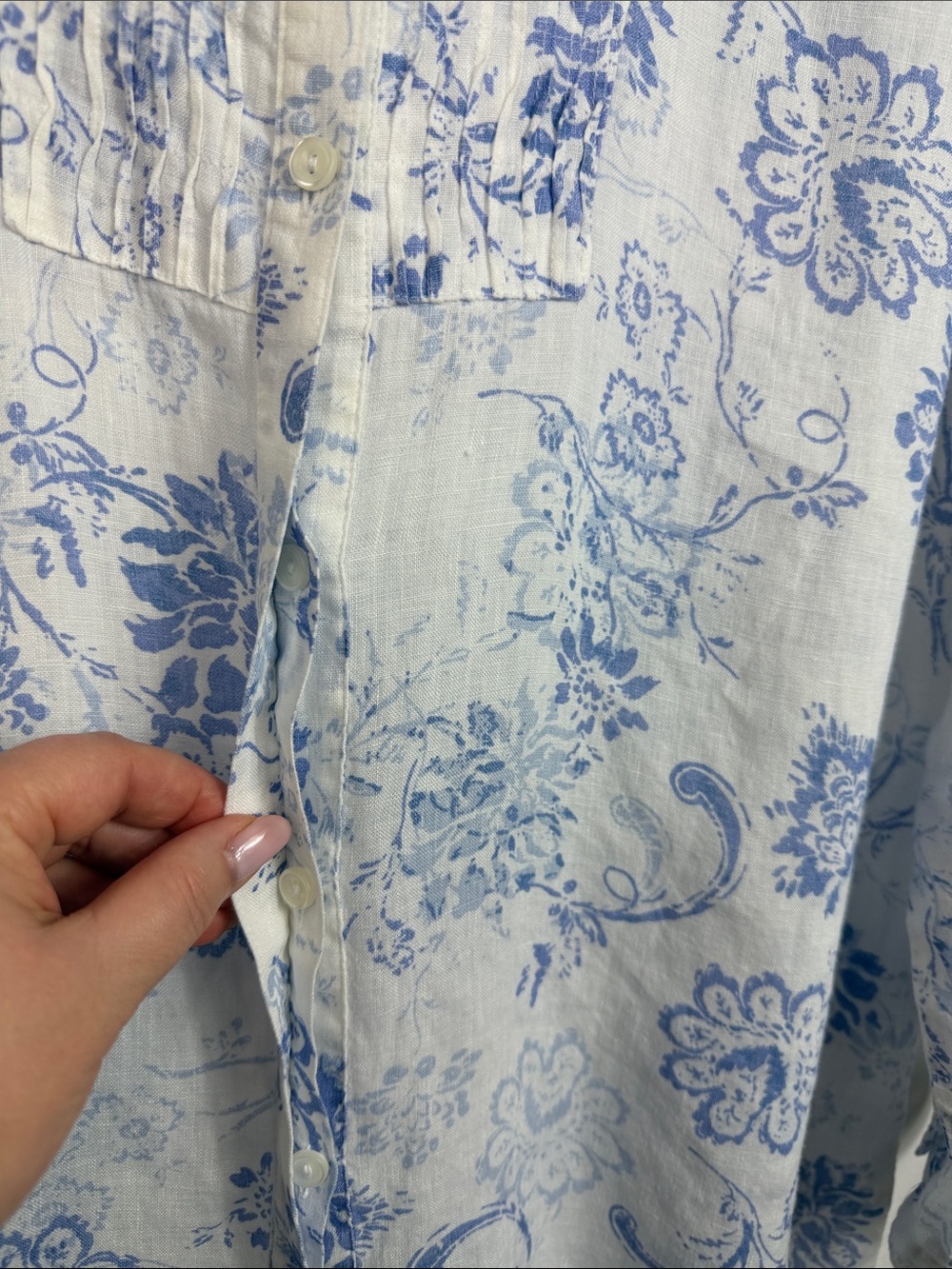 L.L.Bean 100% Linen Floral Button Front Blouse Blue White XL Mandarin Collar - Picture 5 of 12